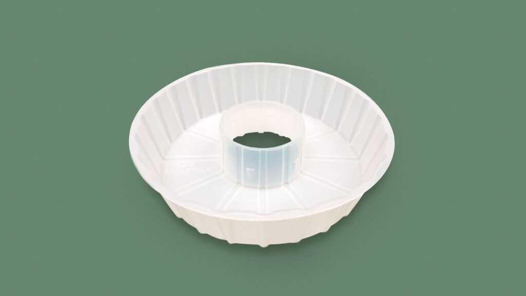 ドーナツ形にまとめたケーブルを収納する、ケーブル収納ケースの紹介